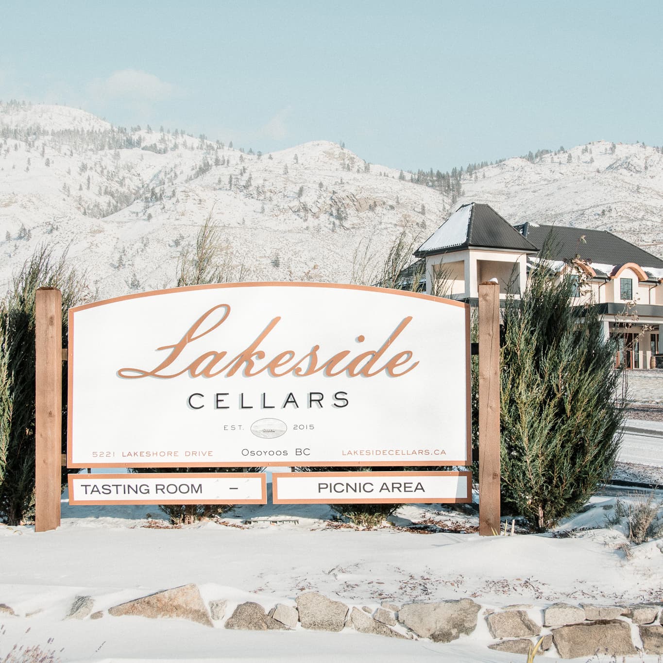 Spring Wreath Workshop @ Lakeside Cellars poster