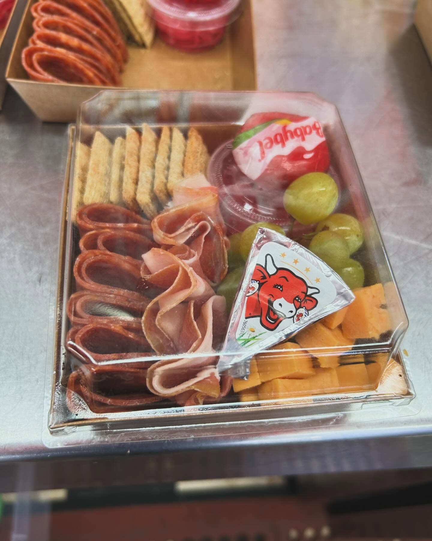 Shark-cuterie